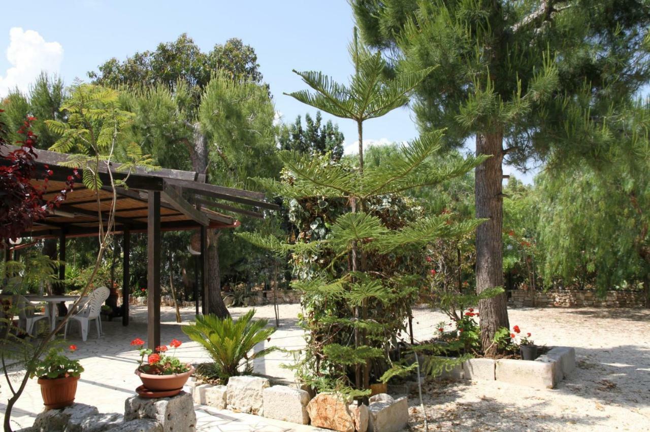 Villa Beatrice Serranova المظهر الخارجي الصورة