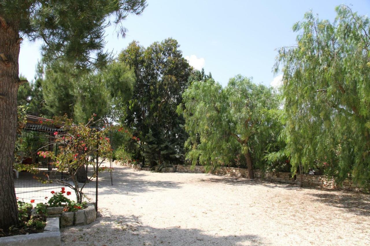 Villa Beatrice Serranova المظهر الخارجي الصورة
