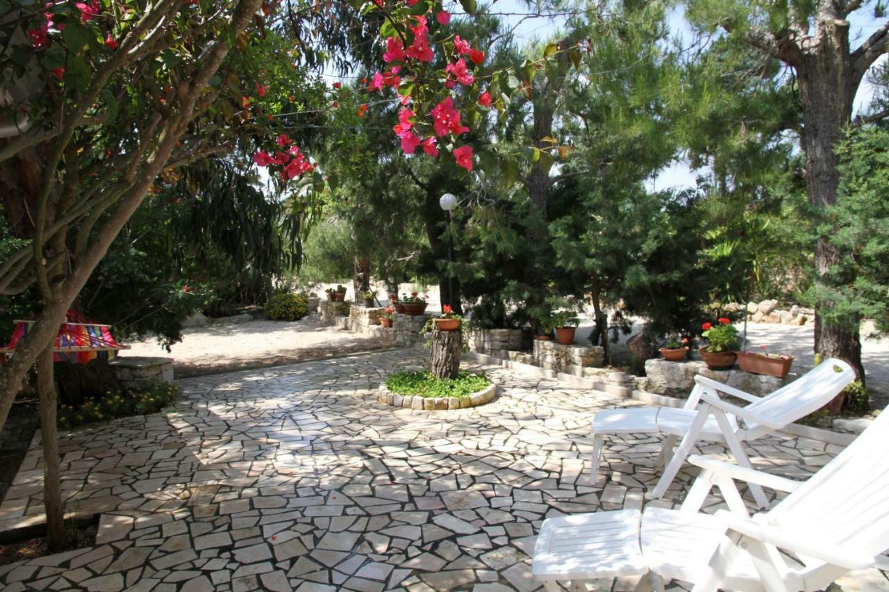 Villa Beatrice Serranova المظهر الخارجي الصورة